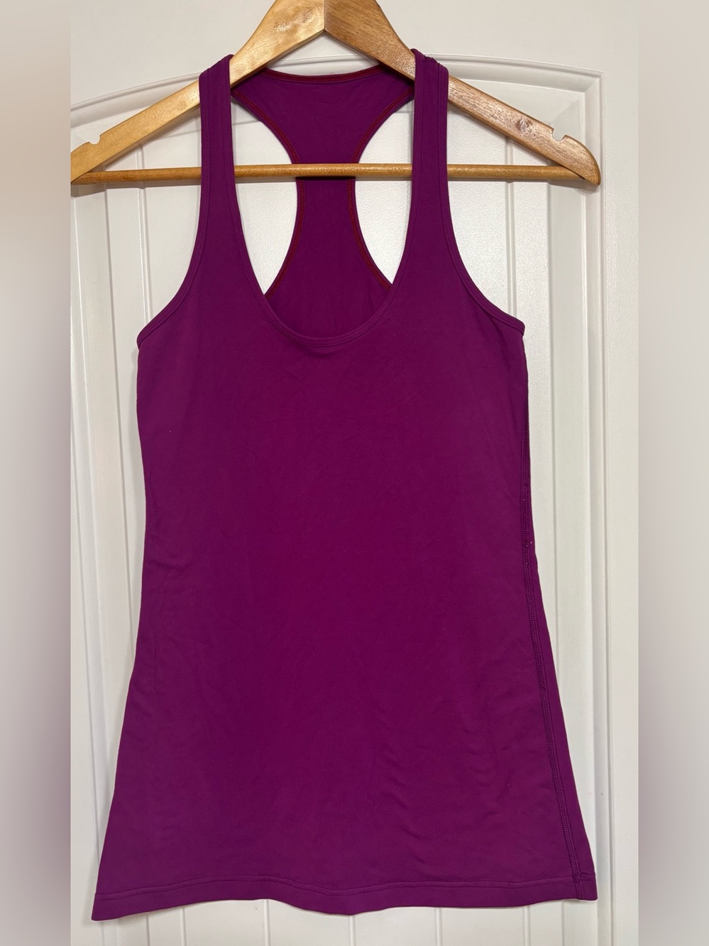 Lululemon size 6 Women’s Racerback Tank Top - Magenta